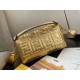 Miglior Falso Borsa media Baguette Fendi con motivo FF Oro Economiche Premium