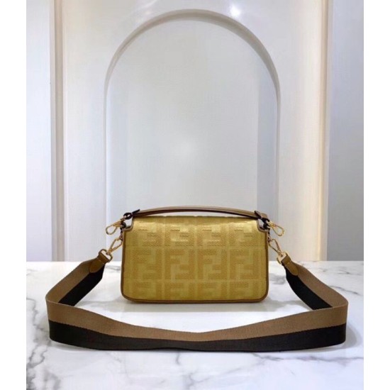 Miglior Falso Borsa media Baguette Fendi Paglia naturale Economiche Premium