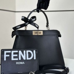 Perfette Qualità Repliche Borsa Peekaboo Fendi di Marc Jacobs Nero Imitazione