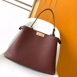 Miglior Falso Fendi Peekaboo Soft Large Bag Marrone Scuro Economiche Premium