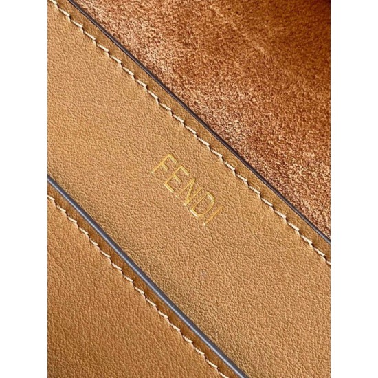 Miglior Falso Fendi Peekaboo Soft Medium Bag Marrone Economiche Premium