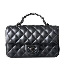 Replica perfetta Borsa Chanel Mini Flap con manico superiore AS5243 Nero Imitazione Outlet Online
