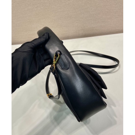 Migliore Repliche Mini-bag in nylon/nappa Prada Re-Nylon con fiocco 1BC241 Nero Economiche Outlet Online