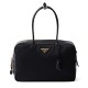 Replica perfetta Borsa grande Prada Re-Nylon con manico superiore e lucchetto 1BB131 Nero Imitazione Outlet Online