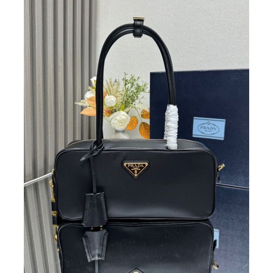Replica perfetta Borsa piccola Prada Re-Nylon con manico superiore e lucchetto 1BB133 Nero Imitazione Outlet Online