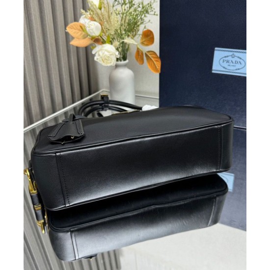 Replica perfetta Borsa piccola Prada Re-Nylon con manico superiore e lucchetto 1BB133 Nero Imitazione Outlet Online