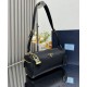 Replica perfetta Borsa a tracolla media Prada in Re-Nylon Con lucchetto 1BC233 Nero Imitazione Outlet Online
