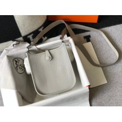 Migliore Repliche Hermes Evelyne III TPM Mini Bag Grigio Clemence Economiche Outlet Online