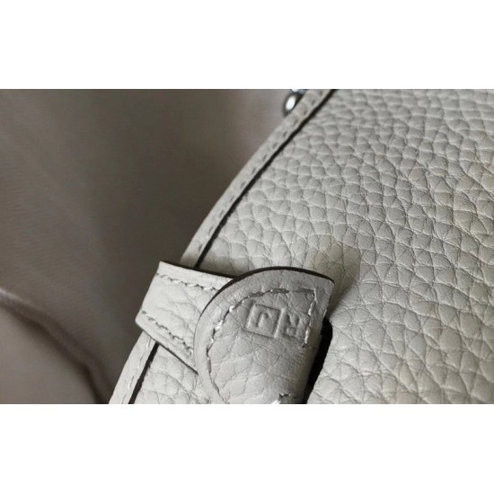 Migliore Replica Hermes Evelyne III TPM Mini Bag Grigio Clemence Imitazioni Outlet Italia Migliore Repliche Hermes Evelyne III TPM Mini Bag Grigio Clemence Economiche Outlet Online