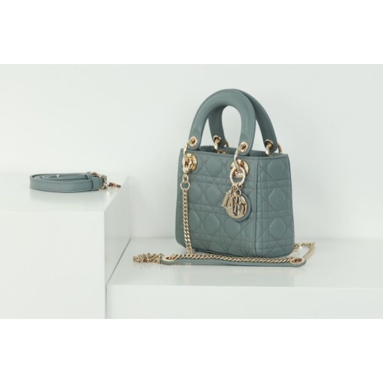 Migliore Repliche Dior Mini Borsa Lady Dior Cannage Blu Economiche Outlet Online
