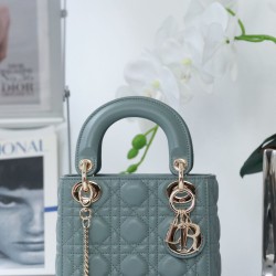 Migliore Repliche Dior Mini Borsa Lady Dior Cannage Blu Economiche Outlet Online