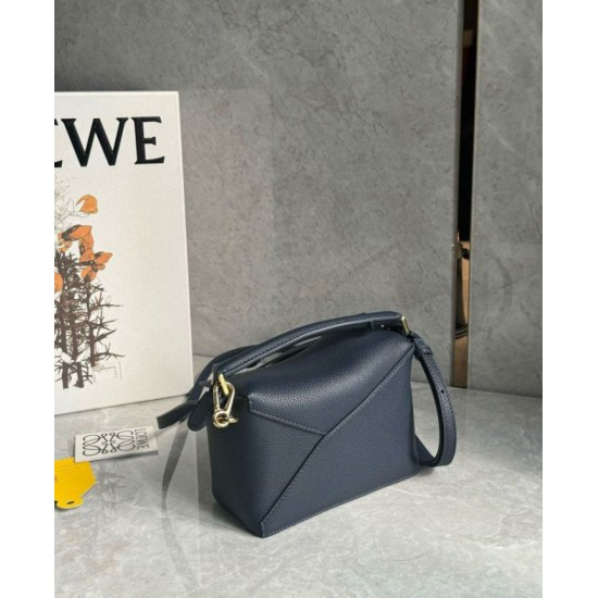 Replica Borsa Loewe Puzzle Mini Pelle di vitello granulata blu navy