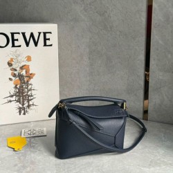 Replica Borsa Loewe Puzzle Mini Pelle di vitello granulata blu navy