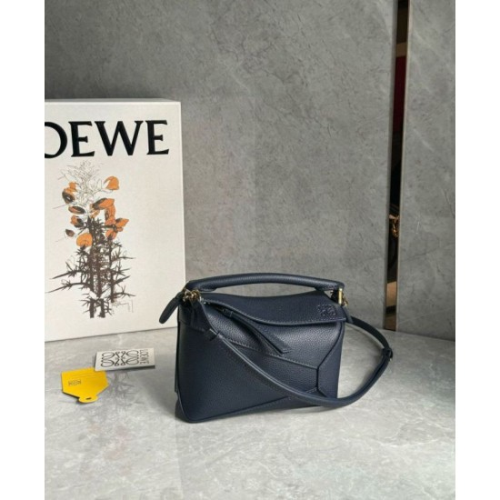 Replica Borsa Loewe Puzzle Mini Pelle di vitello granulata blu navy