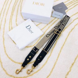 Repliche Dior Tracolla Regolabile con Ricamo Obliquo Blu Imitazioni Premium Replica perfetta Dior Tracolla Regolabile con Ricamo Obliquo Blu Imitazione Outlet Online