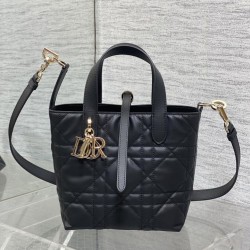 Miglior Falso Borsa tote verticale Dior piccola/media Dior Toujours nera Economiche Premium