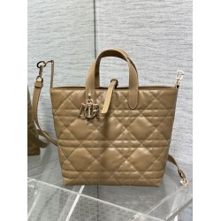 Perfette Qualità Repliche Borsa tote verticale Dior piccola/media Dior Toujours marrone Imitazione