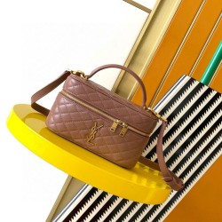 Miglior Falso Borsa mini Vanity Gaby YSL Saint Laurent in Barely Pink Economiche Premium
