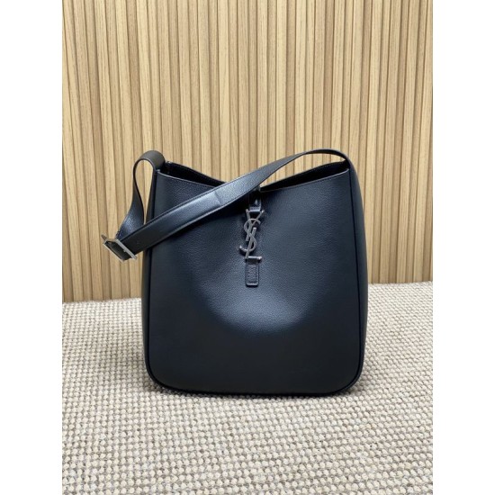 Miglior Falso Borsa grande YSL Saint Laurent le 5 à 7 Supple nera Economiche Premium