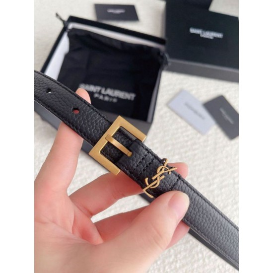 Replica perfetta Cintura YSL Saint Laurent Cassandre Square Buckle 20MM Nero Imitazione Outlet Online