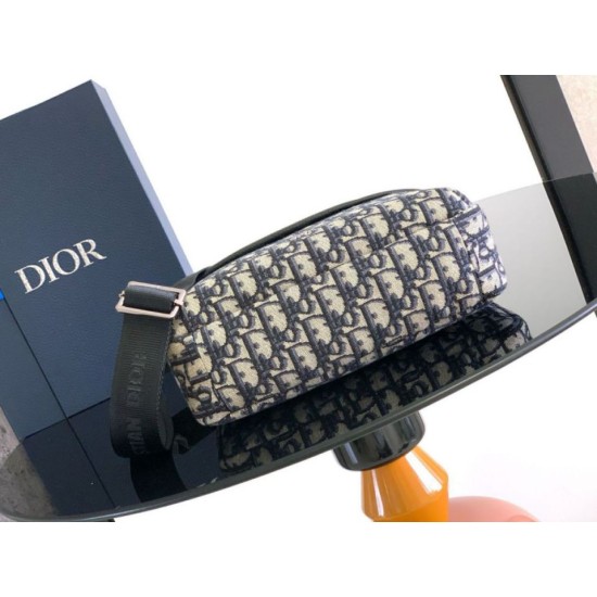 Borsa hobo morbida Dior Rider piccola da uomo replica Dior Oblique Jacquard beige/nero Imitazione