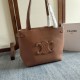 Replica Borsa a tracolla Celine Cabas Anais Triomphe piccola marrone grana Imitazioni Falso