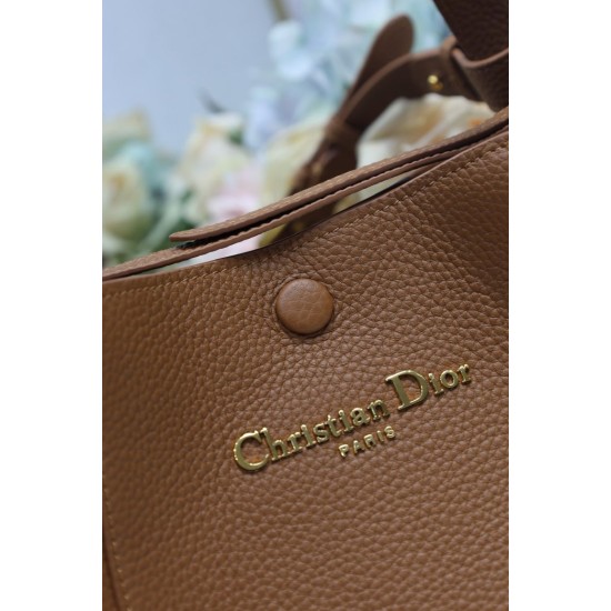 Replica Borsa a secchiello Dior Signature piccola/media marrone Imitazioni Falso