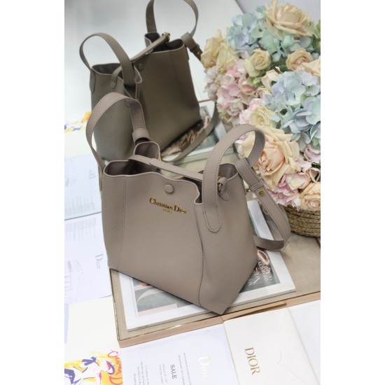 Replica Borsa a secchiello Dior Signature piccola/media grigia Imitazioni Falso