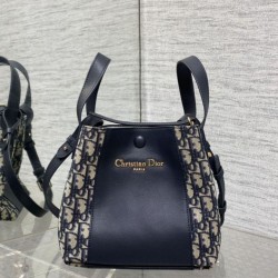 Borsa a secchiello Dior Signature piccola/media replica Dior Oblique Jacquard blu Imitazione