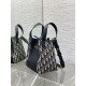 Borsa a secchiello Dior Signature piccola/media replica Dior Oblique Jacquard blu Imitazione