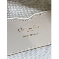 Replica Mini borsa Dior Miss Caro Cigale Oblique Chambray con effetto rafia Blu Imitazioni Falso Replica Mini borsa Dior Miss Caro Cigale Oblique Chambray con effetto rafia Blu Imitazioni Falso