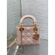 Replica Borsa Dior Lady Dior Mini con Catena e Charms in Resina Rosa Imitazioni Falso