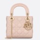 Replica Borsa Dior Lady Dior Mini con Catena e Charms in Resina Rosa Imitazioni Falso