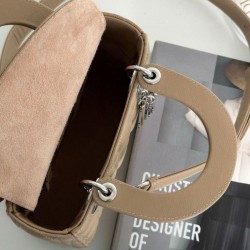 Replica Borsa Dior Classic Lady piccola Dior My ABCDior beige Imitazioni Falso