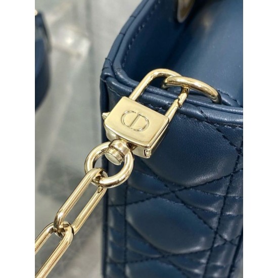 Replica Borsa Dior Lady D-Joy Media Cannage Blu Imitazioni Falso