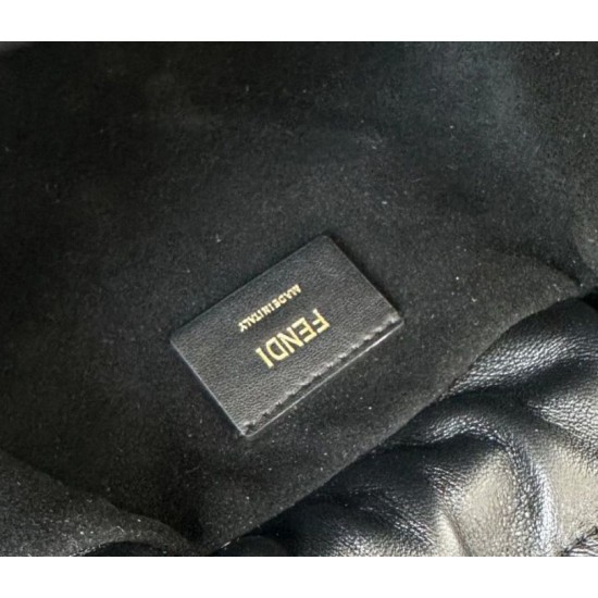Borsa Fendi Mamma Baguette Media/Grande Replica Nappa Nera Imitazione