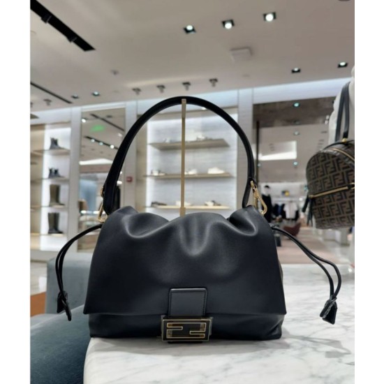 Borsa Fendi Mamma Baguette Media/Grande Replica Nappa Nera Imitazione