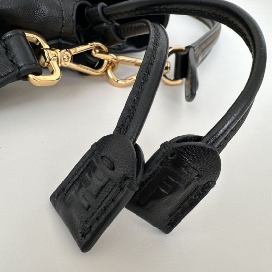 Borsa Fendi Mamma Baguette Media/Grande Replica Nappa Nera Imitazione
