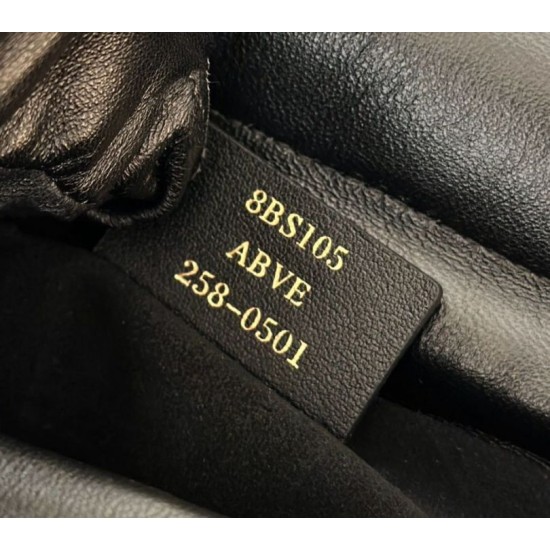 Borsa Fendi Mamma Baguette Media/Grande Replica Nappa Nera Imitazione