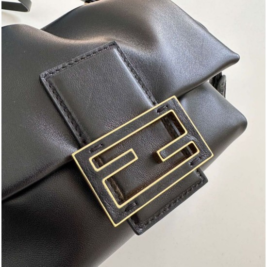 Replica Borsa Fendi Mamma Baguette Piccola Nera Imitazioni Falso