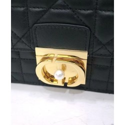 Replica Borsa Tote Dior Ange Media Nera Imitazioni Falso Replica Borsa Tote Dior Ange Media Nera Imitazioni Falso