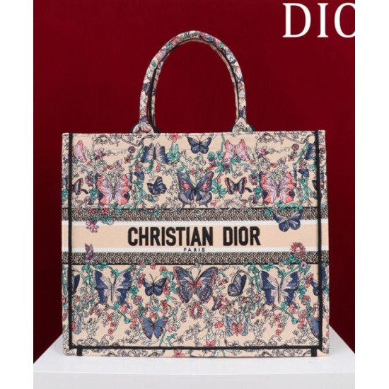 Replica Borsa Dior Book Tote grande Dior M1286 Albicocca ricamata con il motivo Papillon Toile de Jouy blu di Pietro Ruffo Imitazioni Falso Replica Borsa Dior Book Tote grande Dior M1286 Albicocca ricamata con il motivo Papillon Toile de Jouy blu di Pietro Ruffo Imitazioni Falso