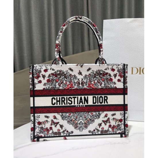Replica Borsa Dior Book Tote media Dior ricamata con il motivo multicolore M1286 Rosso di Pietro Ruffo Imitazioni Falso Replica Borsa Dior Book Tote media Dior ricamata con il motivo multicolore M1286 Rosso di Pietro Ruffo Imitazioni Falso