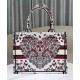 Replica Borsa Dior Book Tote media Dior ricamata con il motivo multicolore M1286 Rosso di Pietro Ruffo Imitazioni Falso Replica Borsa Dior Book Tote media Dior ricamata con il motivo multicolore M1286 Rosso di Pietro Ruffo Imitazioni Falso