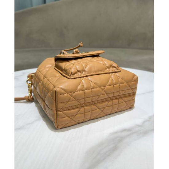 Replica Borsa a secchiello Dior Caro piccola Dior M3372 Caffè Imitazioni Falso