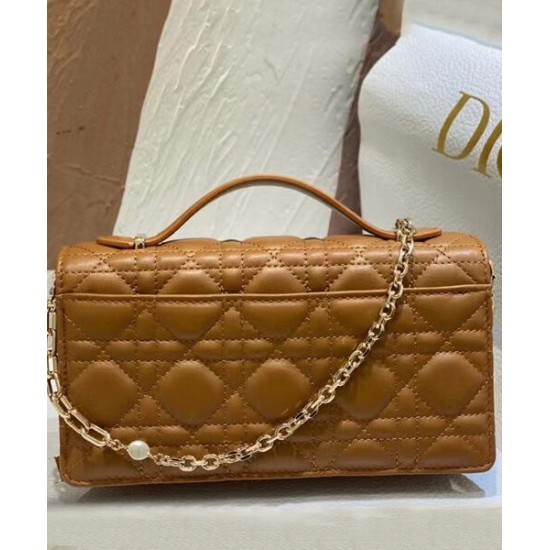 Replica Borsa Dior My Dior con Maniglia 21 cm Caffè Imitazioni Falso