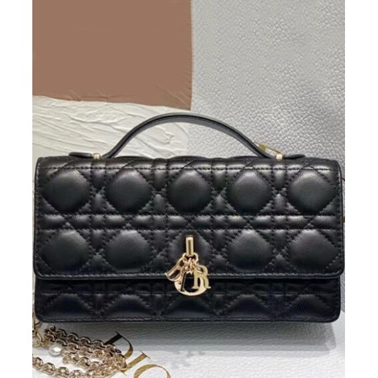 Replica Borsa Dior My Dior con Maniglia 21 cm Nera Imitazioni Falso