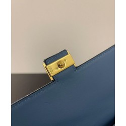 Portafoglio Baguette Fendi con catena replica Fendi 8M0498 Blu Imitazione 