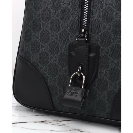 Borsa da viaggio Gucci GG Emblem grande Replica Gucci 821158 Nero Imitazione
