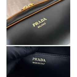 Replica Borsa a tracolla Prada Swing Smooth 1BC249 Nero Imitazione